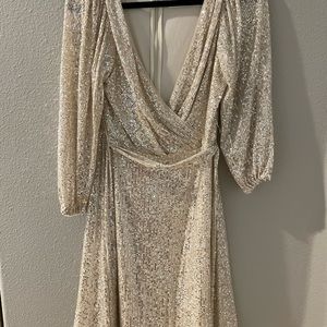 Women's Sequined V-Neck 3/4-Sleeve Belted Dress